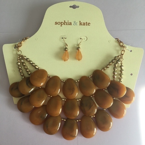 Sophia & Kate Women’s bohemian/statement combi necklace and earrings set - Picture 1 of 5